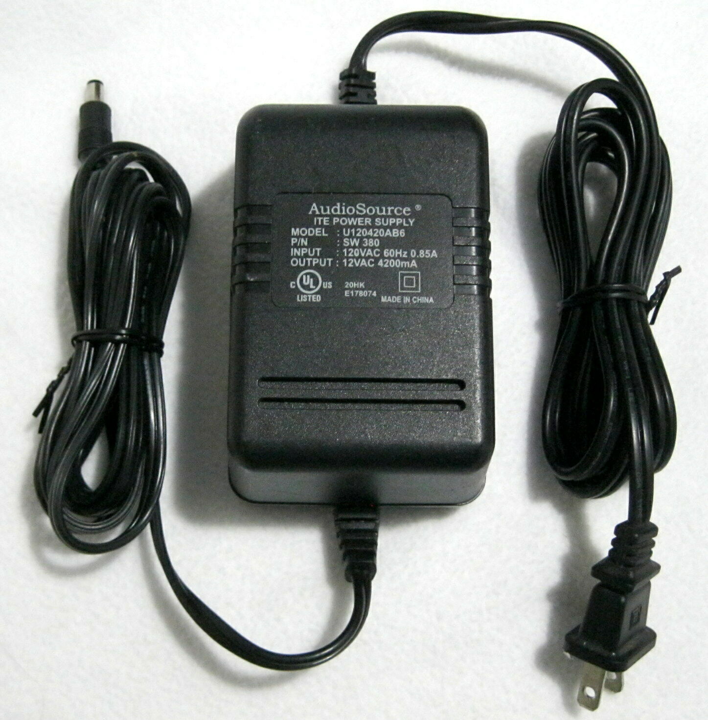 NEW Audio Source U120420AB6 AC Adapter SW 380 ITE Power Supply 12VAC 4200mA